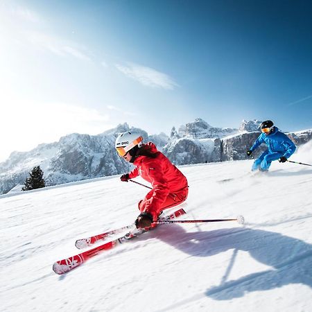 Dolomites Wellness Hotel Savoy La Villa  Ngoại thất bức ảnh