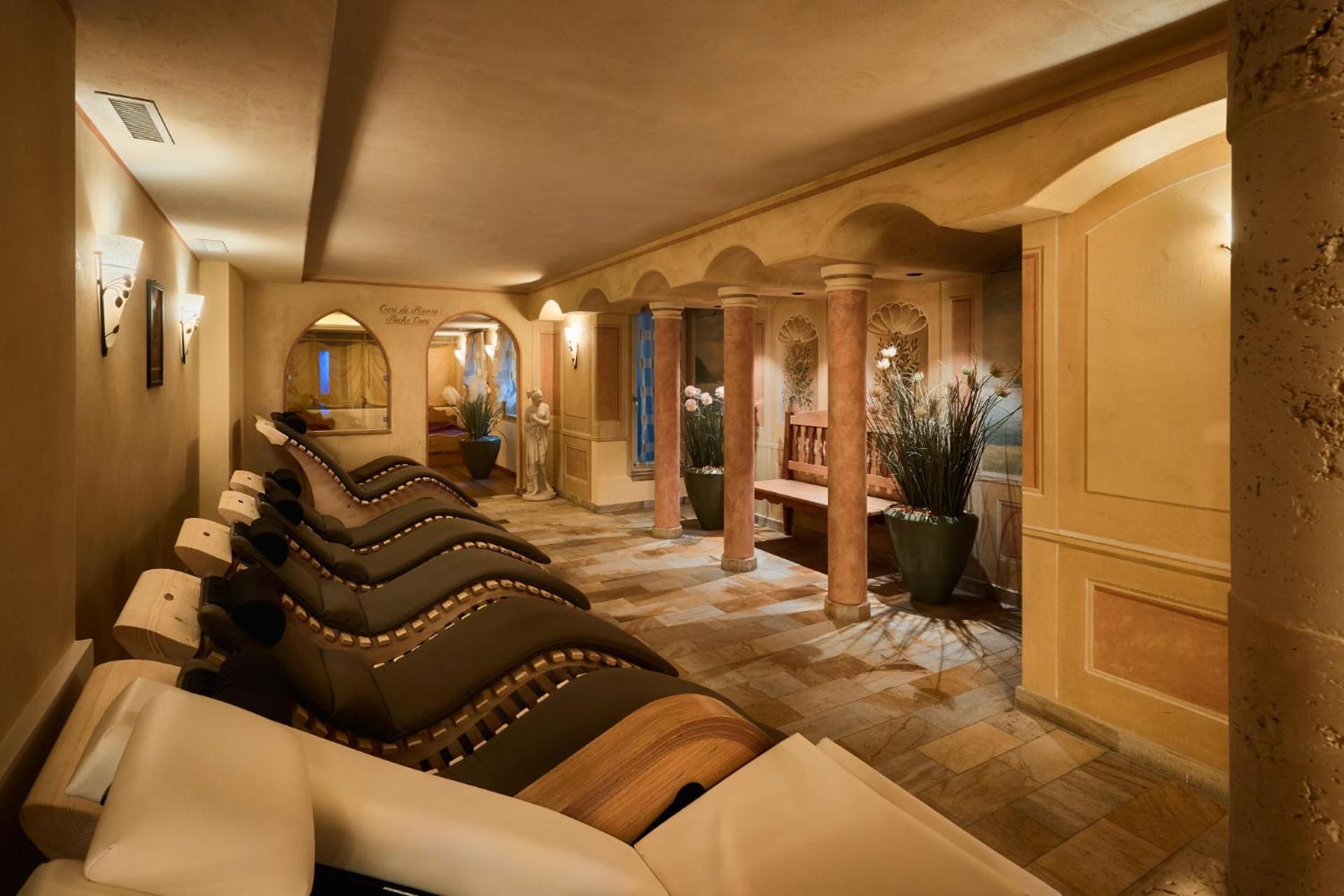 Dolomites Wellness Hotel Savoy La Villa  Ngoại thất bức ảnh
